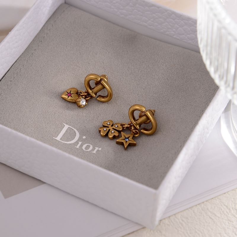 chr1st1an D10r earrings